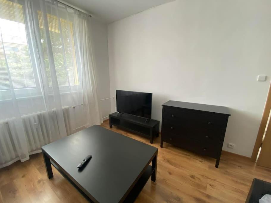 Appartement Apartman Ve Valticich à Valtice Extérieur photo